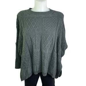Cabi 686 Cable Knit Poncho Style Crew Neck Sweater Women Size XS Gray Side Slit
